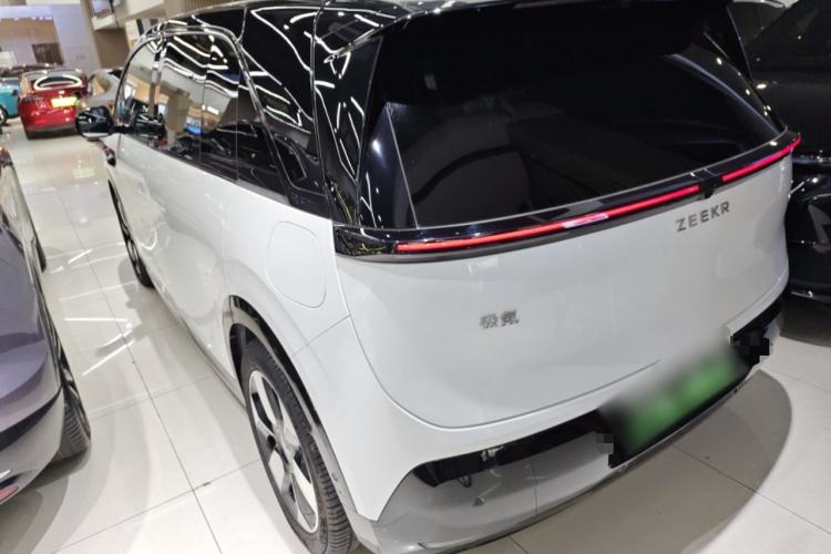 Used Zeekr MIX 2025 Intelligent Driving Version
