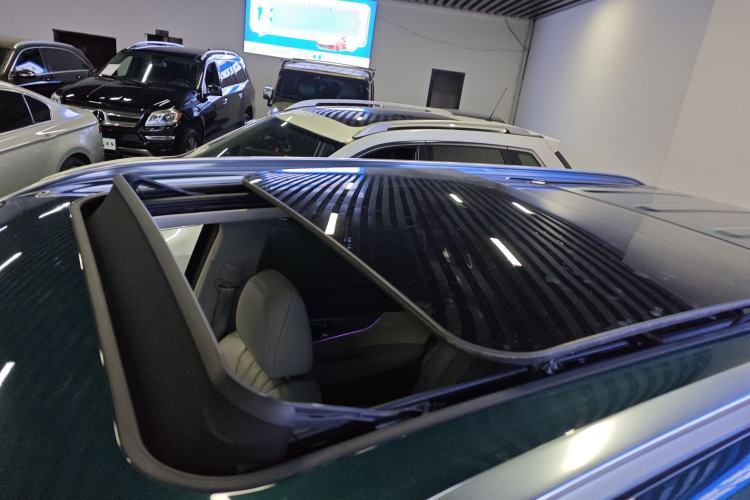 Used GAC Trumpchi GS8 2022 Double-Energy Series 2.0TM Two-Wheel Drive Prestige Edition (6 Seats) Roof