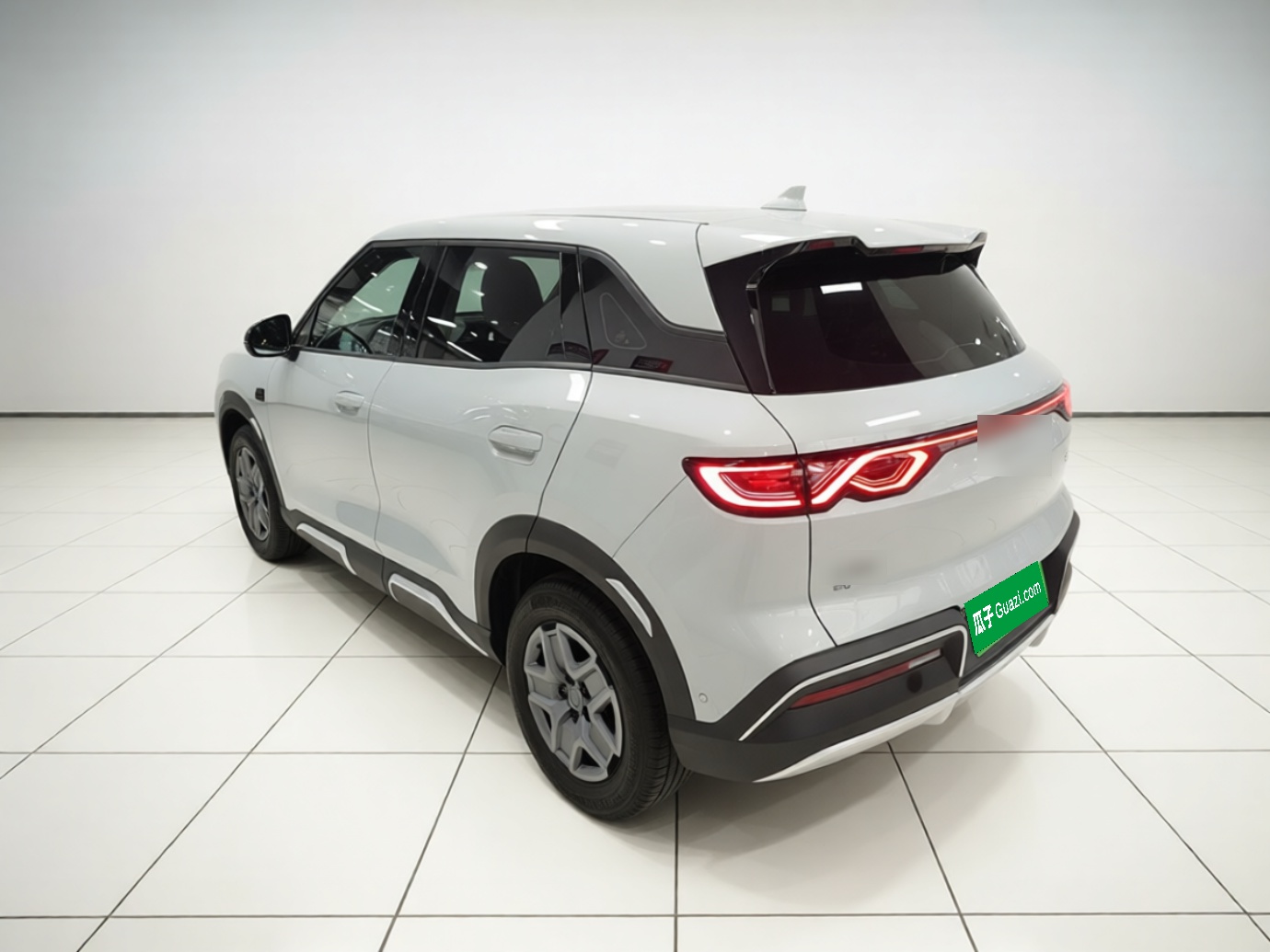 BYD Yuan UP 2025 Intelligent Driving Version 401 KM Dynamic Edition — снимка 4