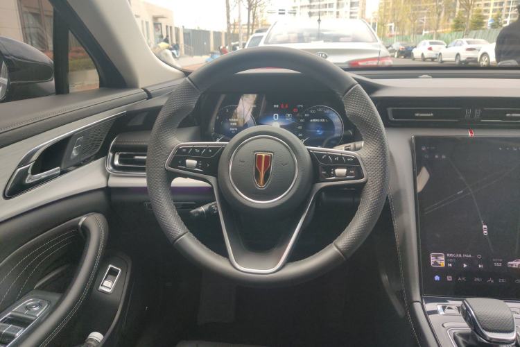 Used Hongqi H5 2025 2.0T Automatic Flag Edition – 500 000 Units Commemorative Version Steering Wheel