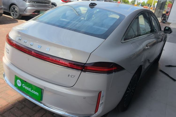 Used Roewe M7 DMH 2025 Model 160km Premium Version
