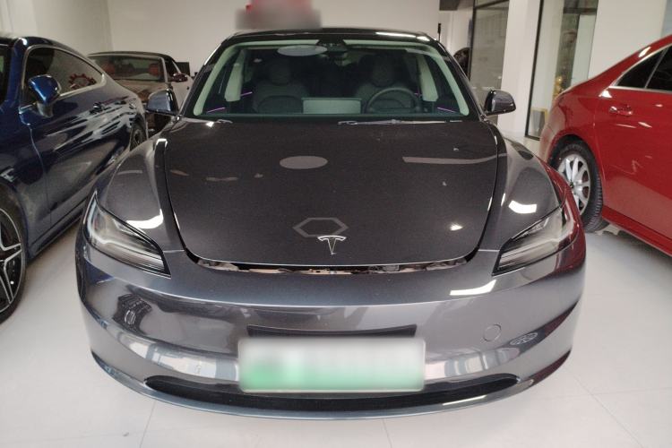 Used Tesla Model 3 2023 Rear-Wheel-Drive Version
