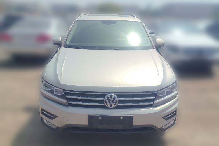 Used Volkswagen Tiguan L 2017 330TSI Automatic Two-Wheel Drive Luxury Edition
