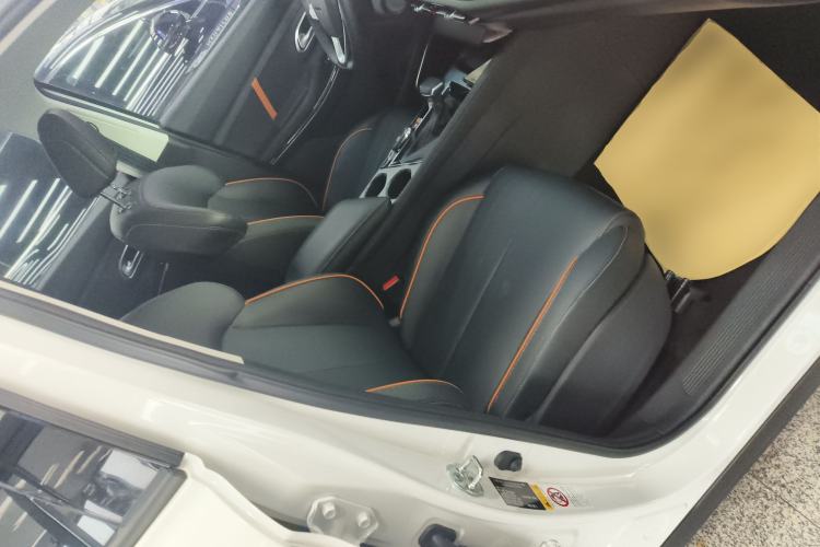 Used CHANGAN OSHAN X7 PLUS 2022 1.5T Blue Whale Edition Automatic Prestige Version Right Front Seat