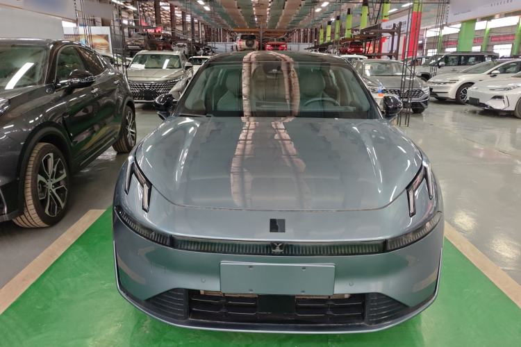 Used Lynk & Co 07 2024 EM-P 126 Long-Range Halo Front