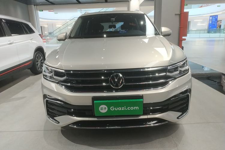 Used Volkswagen Tiguan L 2022 330TSI Automatic Two-Wheel Drive R-Line Flagship Edition
