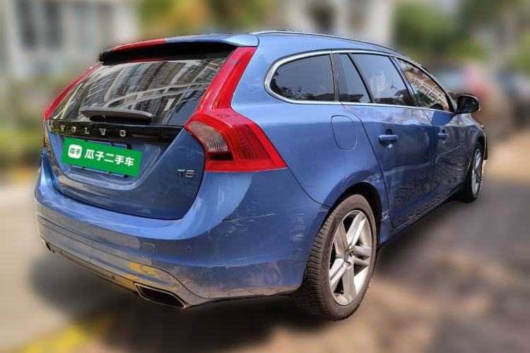 Used Volvo V60 2014 Restyled T5 Zhiya Edition