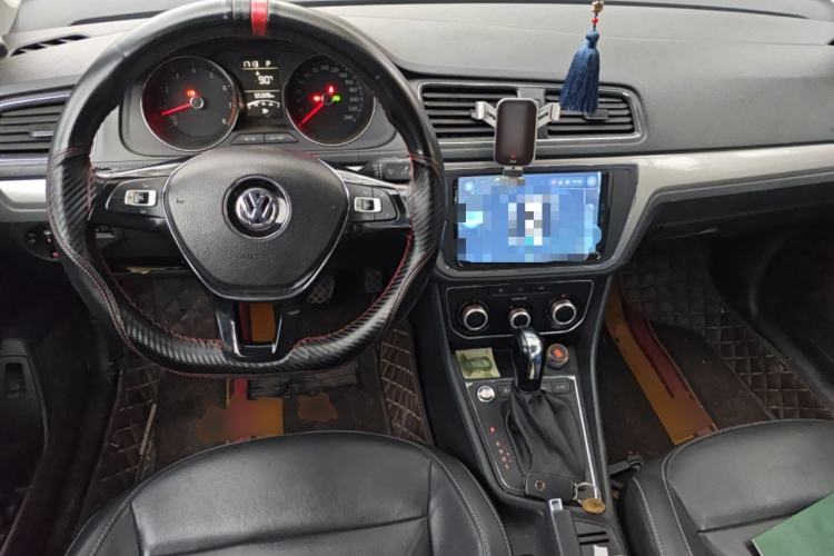 Used Volkswagen Lavida 2017 1.6L Automatic Comfort Edition