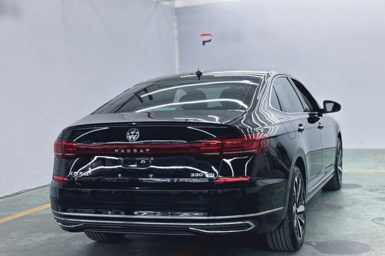 Used Volkswagen Passat 2022 330TSI Starry Elite Edition Exterior 6