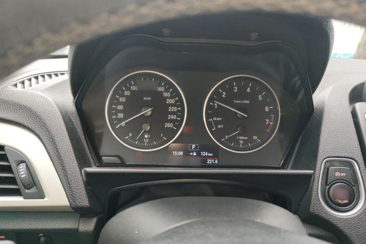 Used BMW 2 Series 2014 220i Leading Model
