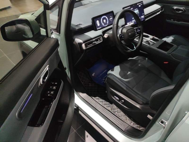 Used AION Y 2023 Plus 510 Smart Edition — 16