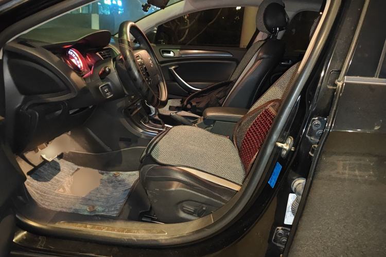 Used Citroen C5 2014 1.6T Automatic Luxury Model Left Front Seat