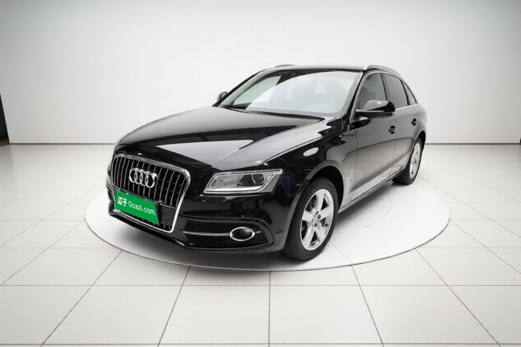 Used Audi Q5 2017 Plus 40 TFSI Ambition Model Guazi used car, China used car export, Used car for sale, Used cars, Cheapest cars for sale