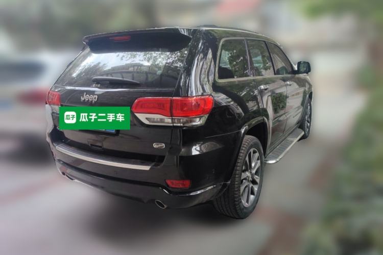 Used Jeep Grand Cherokee 2017 3.6L Luxury Navigation Edition
