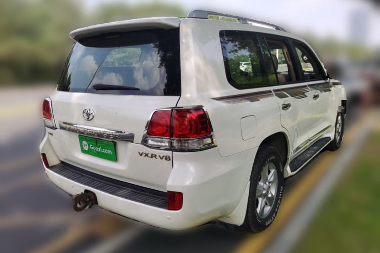 Used Toyota Land Cruiser 2010 4.7L Automatic VX
