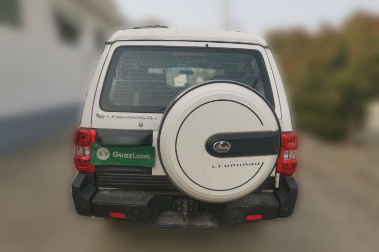 Used Leopaard Q6 2015 2.4L Manual 4x4 Excellence Edition
