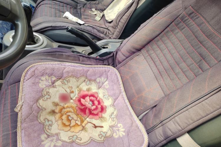 Used BAIC Weiwang 306 2011 1.3L base model 7 seats Left Front Seat