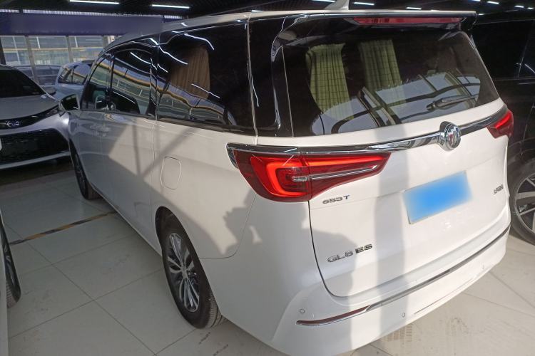 Used Buick GL8 2022 ES Landtrek 653T Comfort Edition