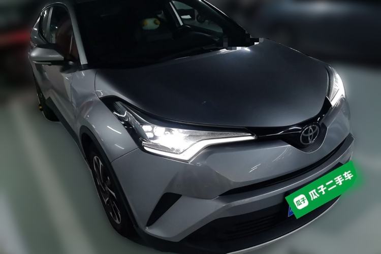 Used Toyota IZOA 2020 2.0L Yichi Version