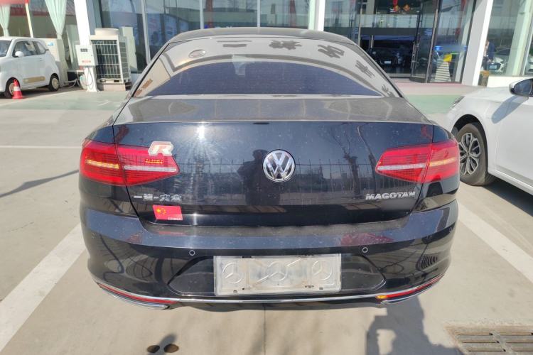 Used Volkswagen Magotan 2018 330TSI DSG Luxury Model