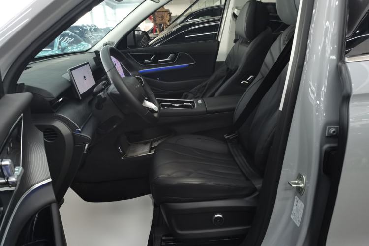 Used Chery Fengyun T9 2024 120 Long-Range Flagship Version 7 Seats Lithium Iron Phosphate