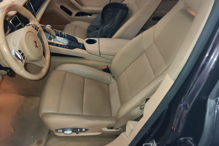 Used Porsche Panamera 2010 Panamera 4 3.6L Left Front Seat