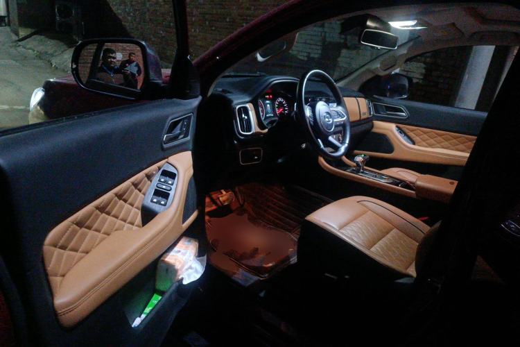 Used Great Wall Poer 2021 2.0T Global Version Automatic Gasoline 4x4 Sporty Standard-Box Trailer Edition GW4C20B Driver Seat