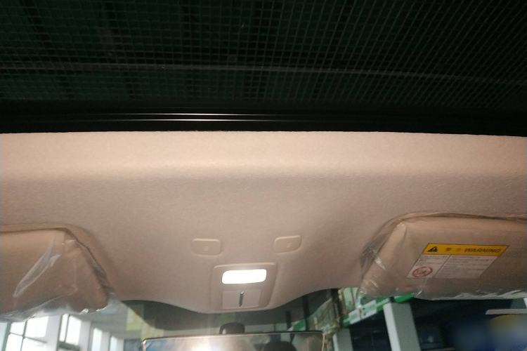 Used Roewe D6 2025 450 km Premium Edition
