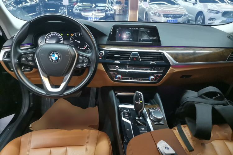 Used BMW 5 Series 2018 528Li Launch Special Edition
