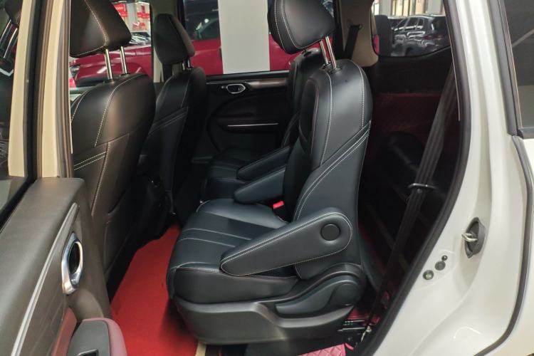 Used GAC Trumpchi M6 2023 PRO 270T DCT Luxury Edition Left Rear Seat