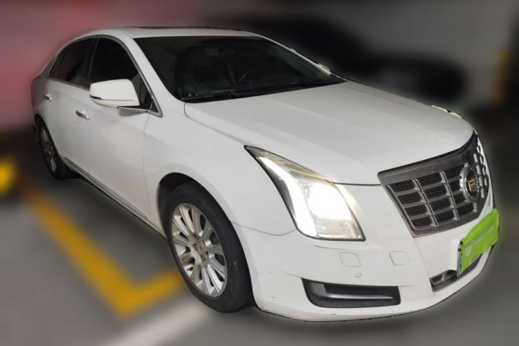 Used Cadillac XTS 2015 28T Comfort Model Front Right 45 Deg