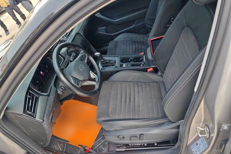 Used Volkswagen Magotan 2020 330TSI DSG Luxury Edition
