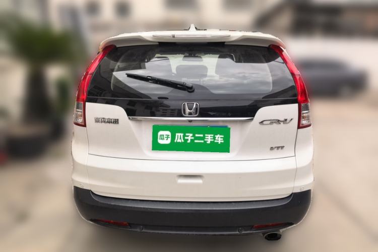 Used Honda CR-V 2012 2.4L four-wheel drive luxury version Rear