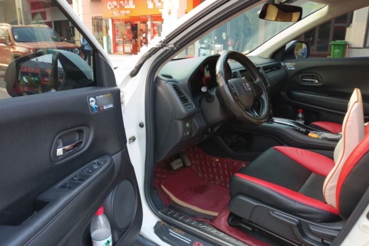 Used Honda Vezel 2015 1.8L CVT 2WD Elite Model Driver Seat