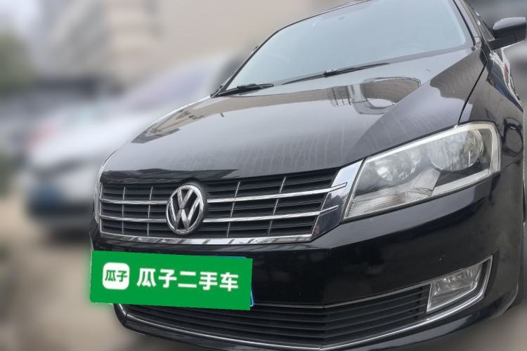 Used Volkswagen Lavida 2013 Restyled Classic 1.6L Automatic Comfort Edition Front Right 45 Deg