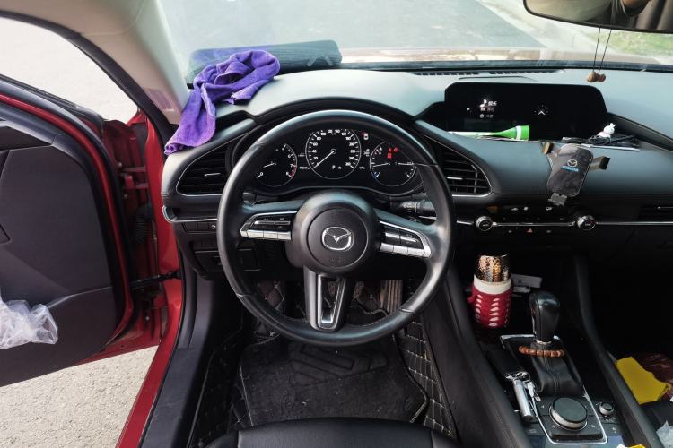 Used Mazda 3 Axela 2021 2.0L Automatic ZhiXuan Edition
