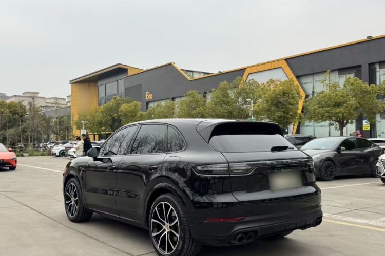 Used Porsche Cayenne E-Hybrid 2023 Cayenne E-Hybrid 2.0T Platinum Edition
