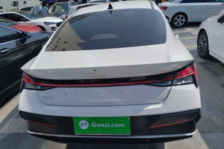 Used Hyundai Elantra 2023 1.5L CVT LUX Prestige Edition