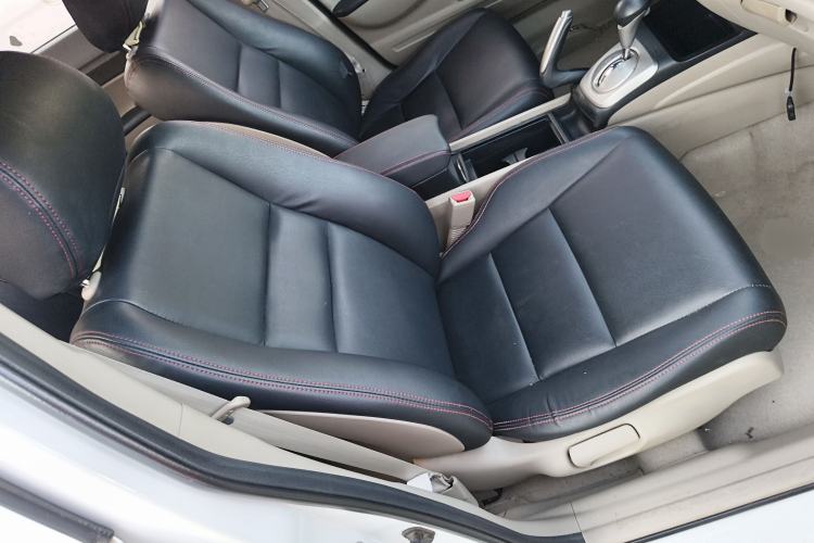 Used CIIMO CIIMO 2012 1.8L Automatic