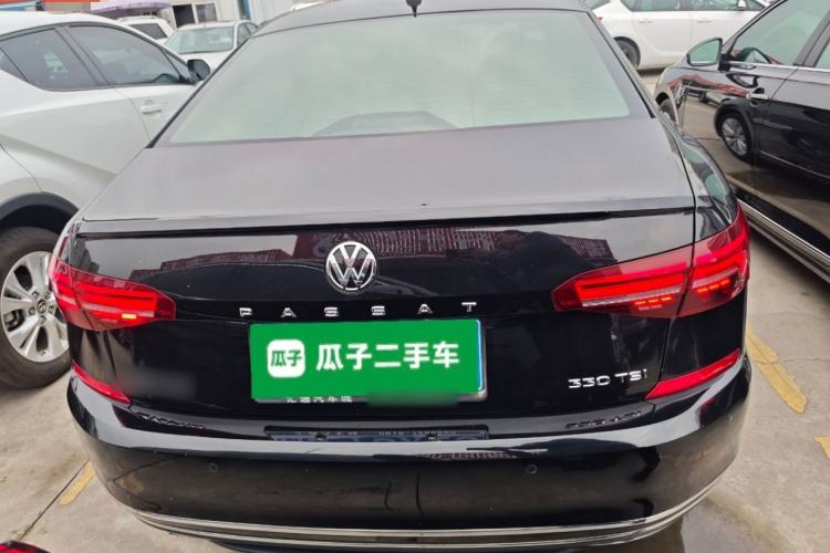 Used Volkswagen Passat 2020 330TSI Elite Edition China VI
