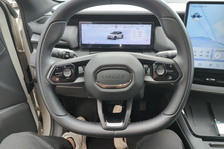Used Lynk & Co 06 2025 Renew 1.5T Halo Steering Wheel