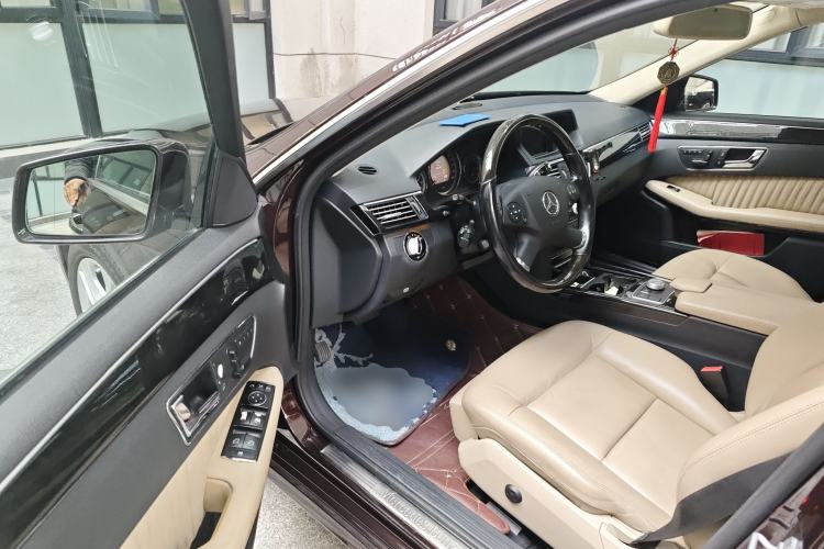 Used Mercedes-Benz E-Class 2010 E 300 Fashion Luxury Edition