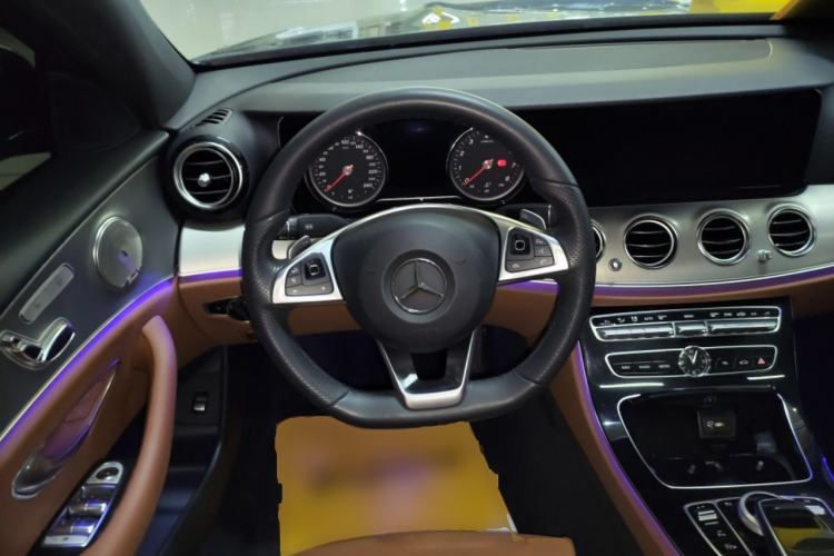 Used Mercedes-Benz E-Class 2017 Facelift E 200 Sport 4MATIC Steering Wheel