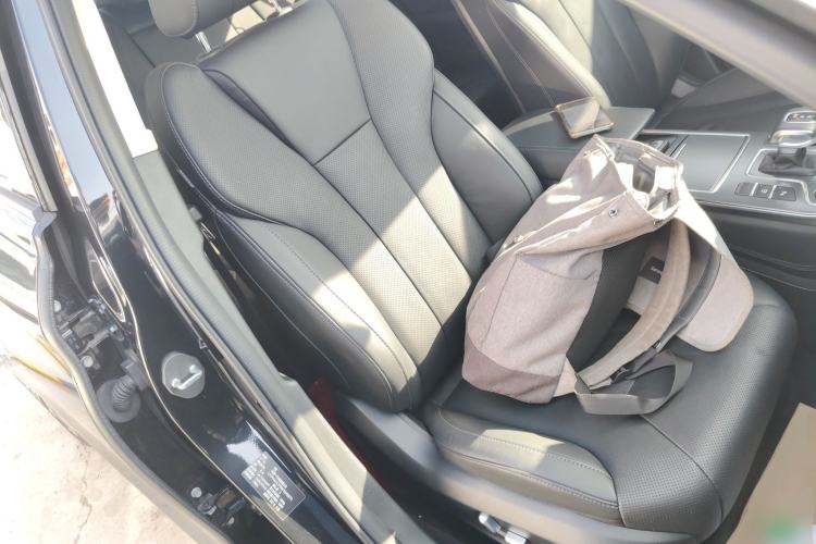 Used Hongqi H5 2022 Classic Model 1.8T Automatic Smart Connect Flagship Edition