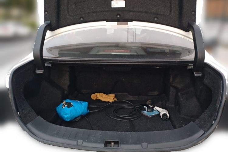 Used BYD Qin New Energy 2017 1.5T Luxury Model Trunk