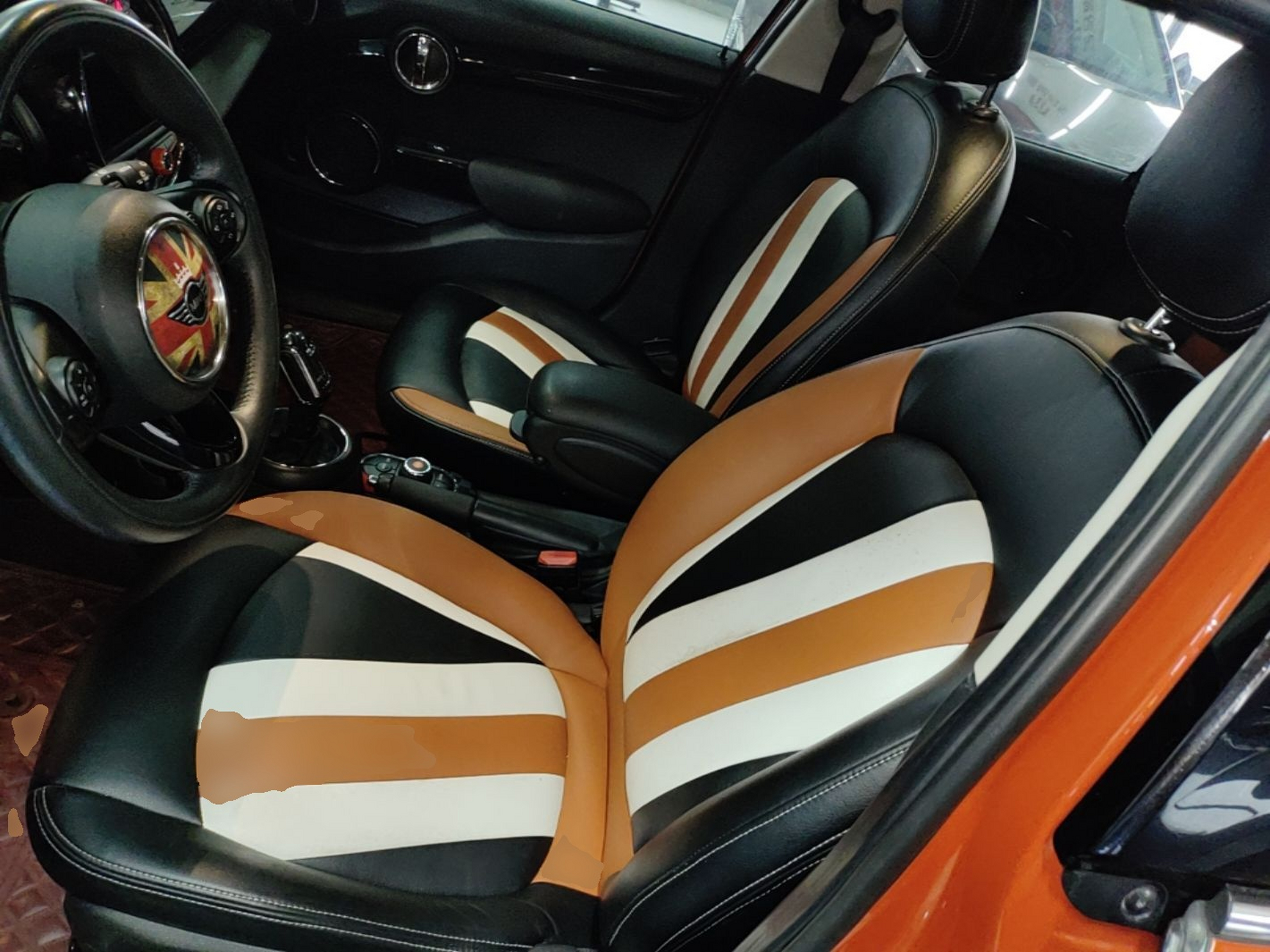 Interior delantero