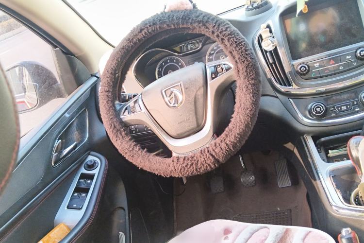 Used Baojun 560 2016 1.5T Manual Luxury Model