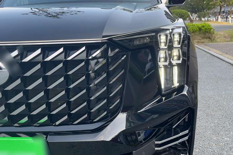 Used GAC Trumpchi GS8 2022 Linghang Series 2.0 TGDI Two-Wheel-Drive Luxury Smart Connectivity Version (7 Seats)
