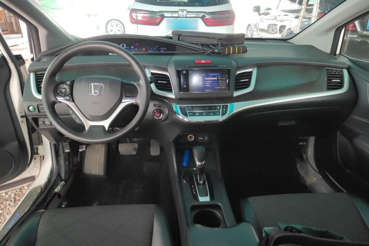 Used Honda Jade 2014 1.8L Automatic Comfort Elite Version 5 Seats
