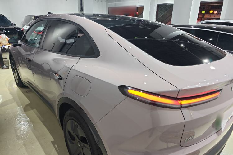 Used ONVO L60 2024 60 kWh Rear-Drive Version
